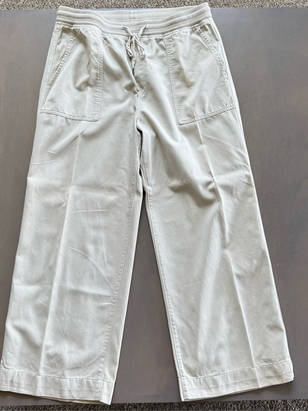 GAP women’s Khakis Wide-Leg Drawstring Sweatpants